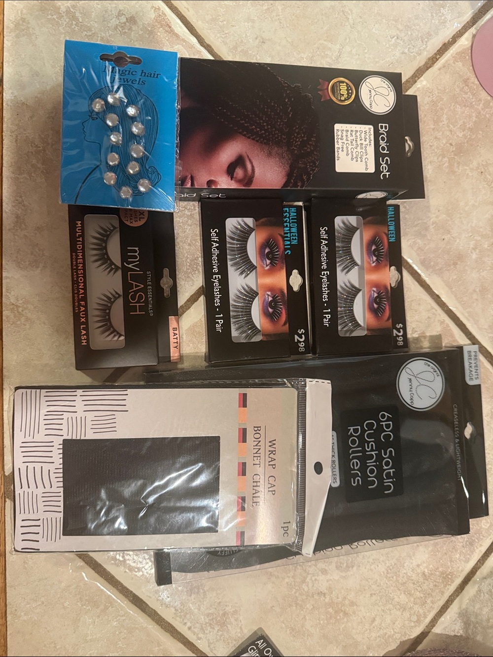 Assorted Beauty Accessories Pack - Black Lashes & Hair Wrap